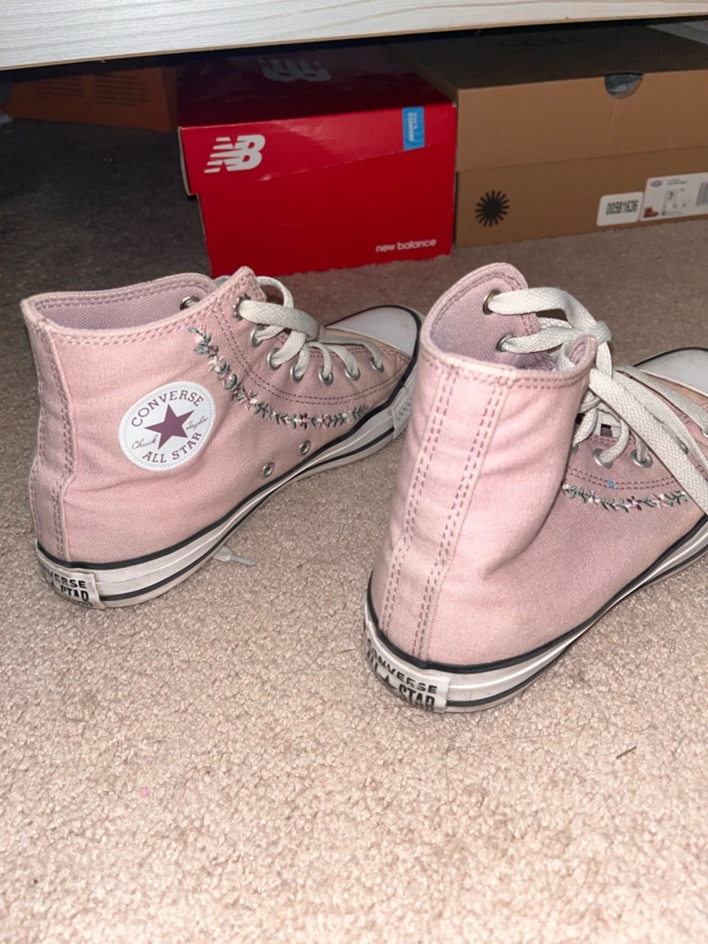 Flower Pink Converse - Picture 4 of 5